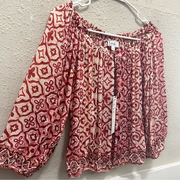 Nicole Miller Off the Shoulder Smocked Hems Pink and Red Blouse NWT M - Picture 2 of 5